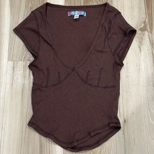 Urban Outfitters Brown Cropped Short Sleeve Shirt Women’s Medium